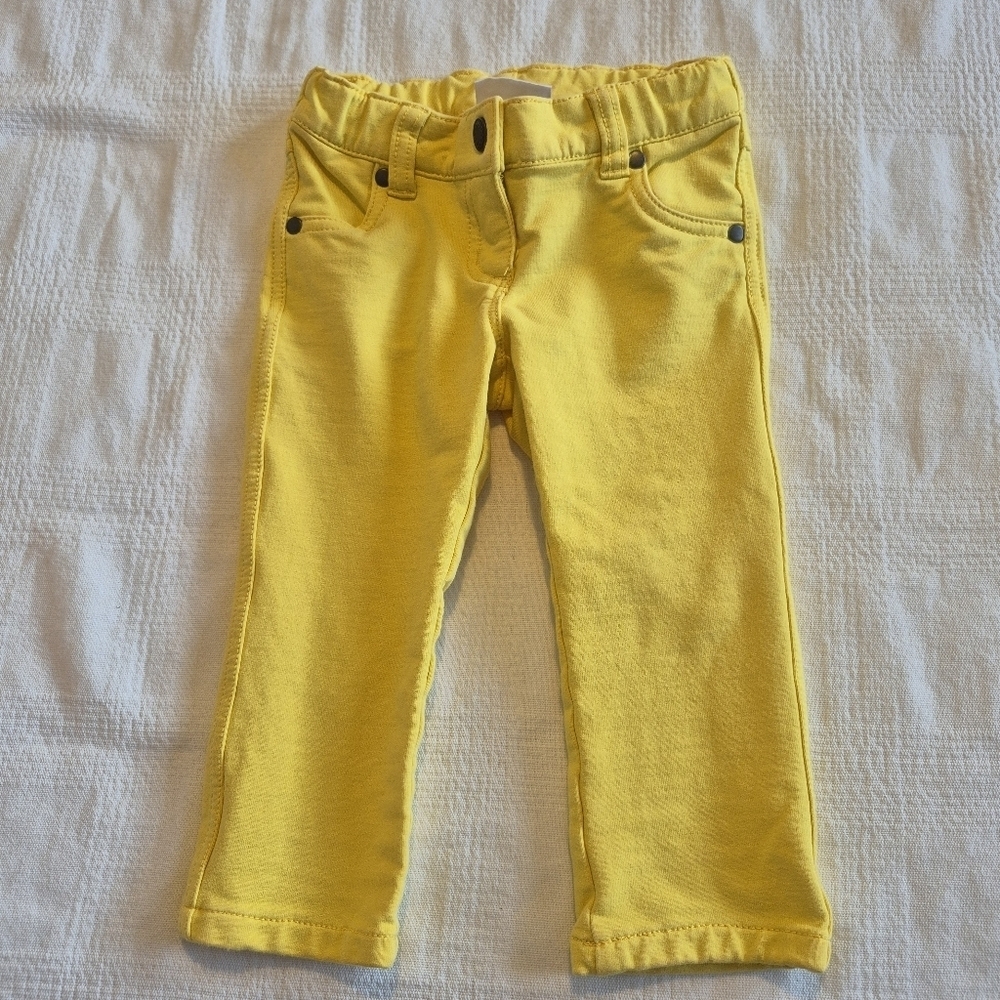 Hanna Andersson girls size 80 or 18-24 months yellow ponte pants, mark on back